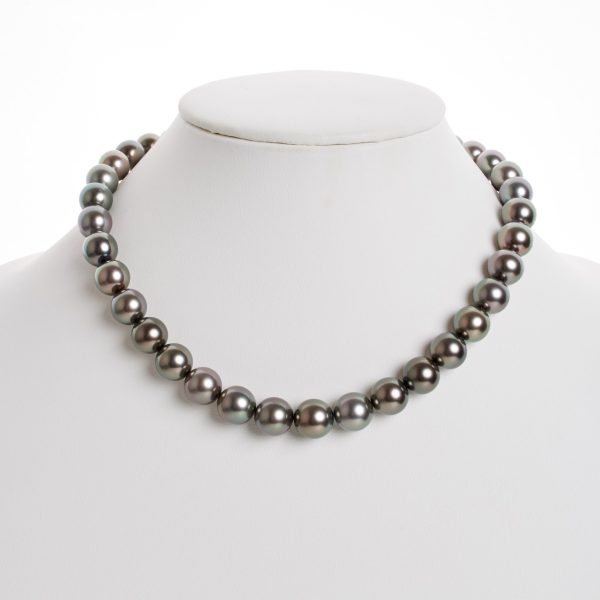 10.0-12.5 mm AAA Tahitian Round Pearl Necklace